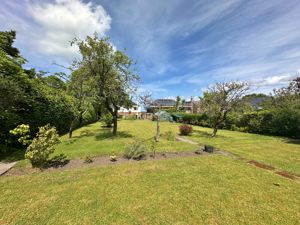 Photo 31- click for photo gallery